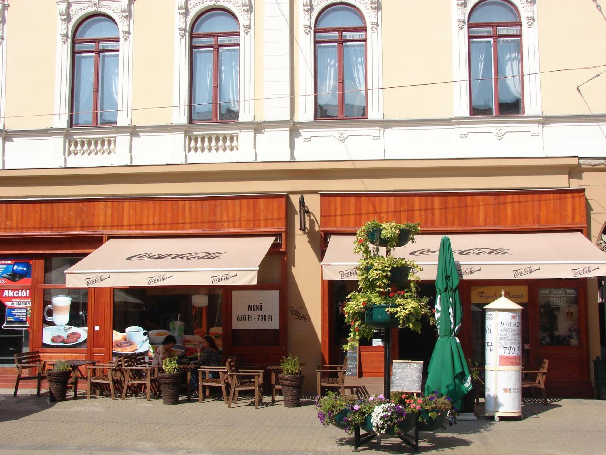 Promenade Panzio Bed & Breakfast Miskolc Luaran gambar