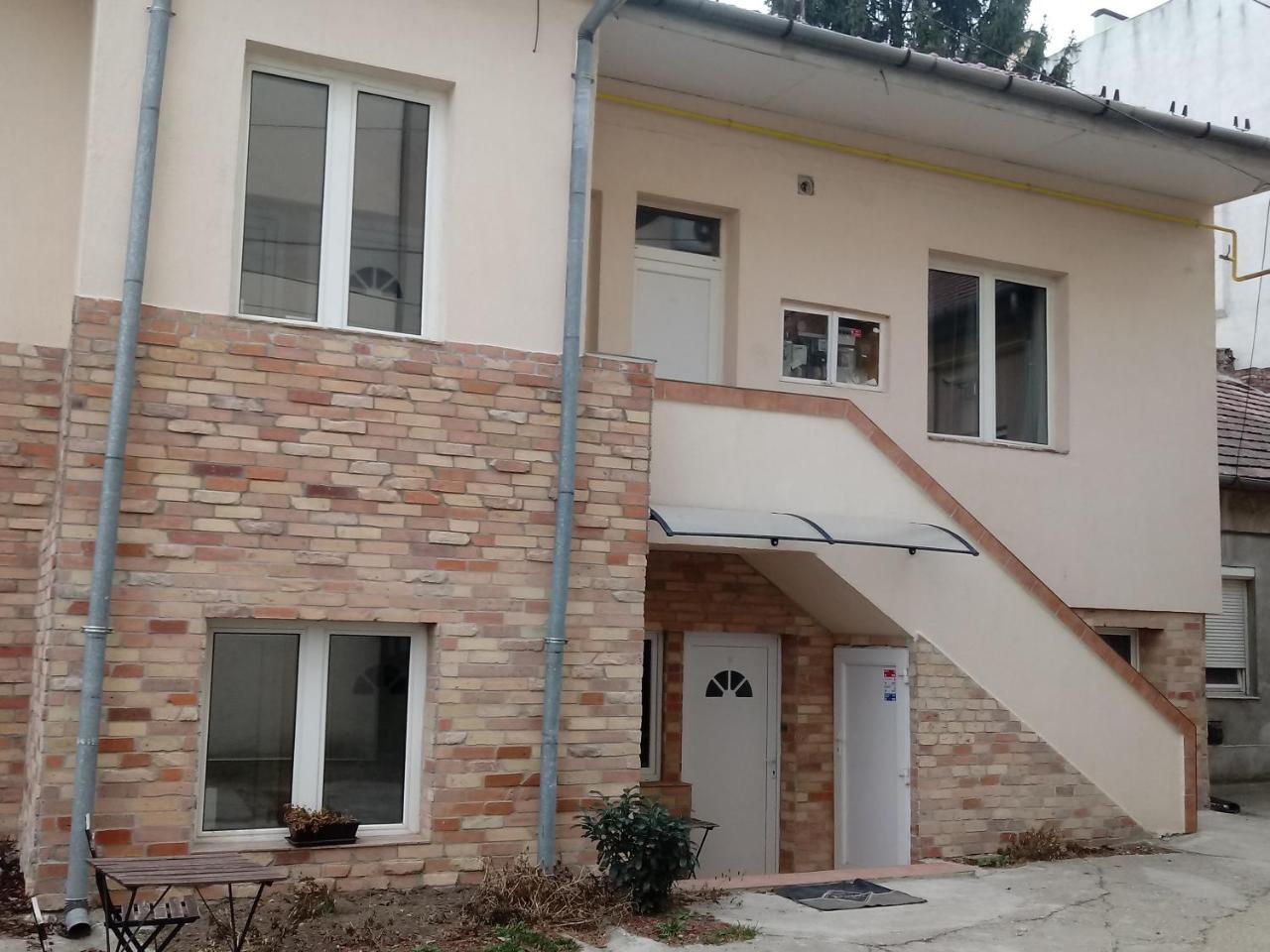 Promenade Panzio Bed & Breakfast Miskolc Luaran gambar