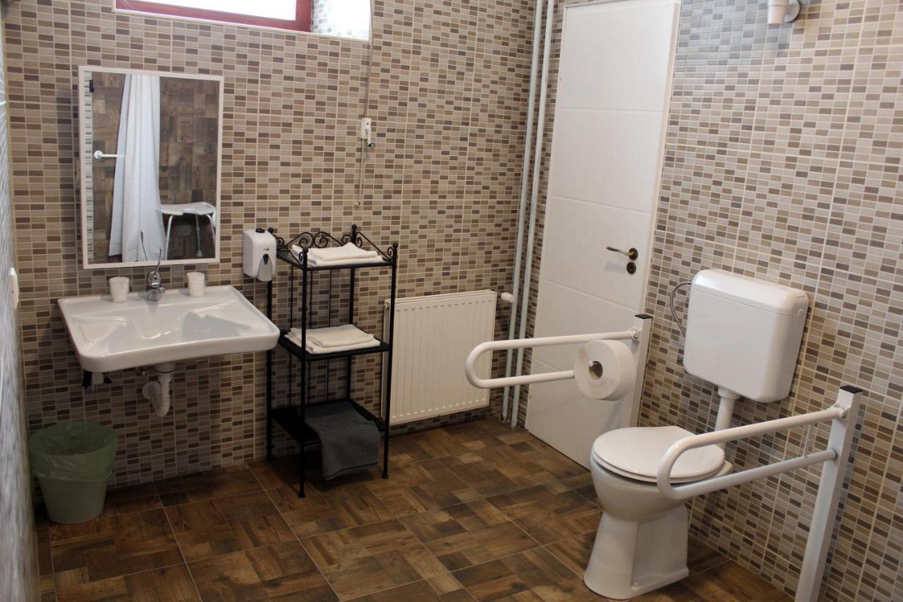 Promenade Panzio Bed & Breakfast Miskolc Luaran gambar