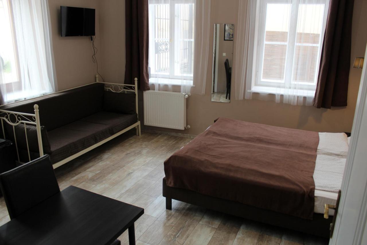 Promenade Panzio Bed & Breakfast Miskolc Luaran gambar