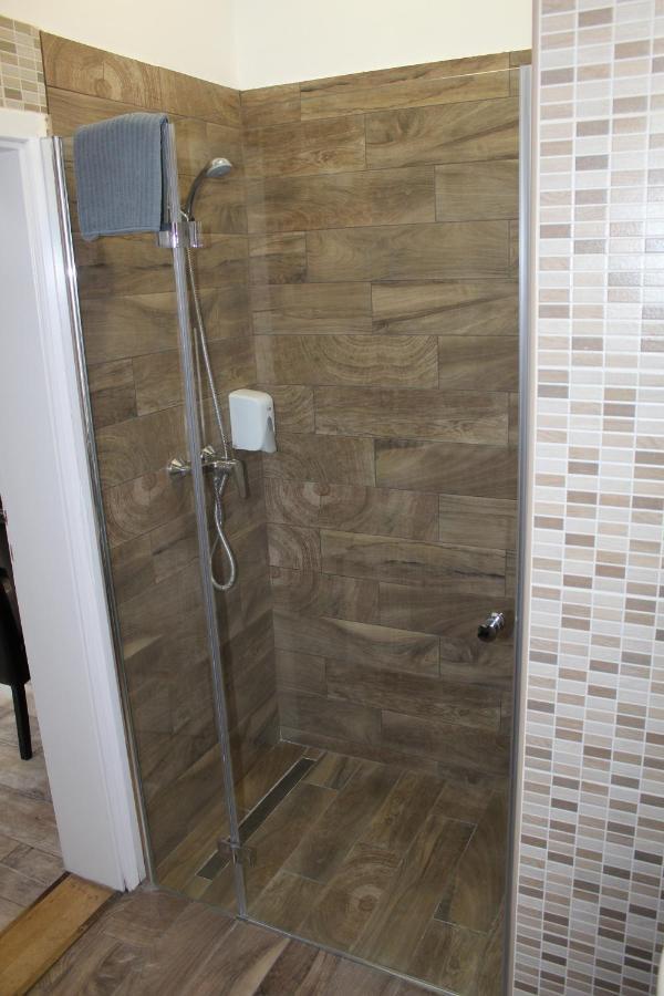 Promenade Panzio Bed & Breakfast Miskolc Luaran gambar